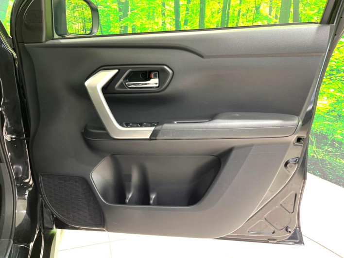 2021 Daihatsu Rocky 5AA-A202S (UW-69f80cce5dbe2)[28]