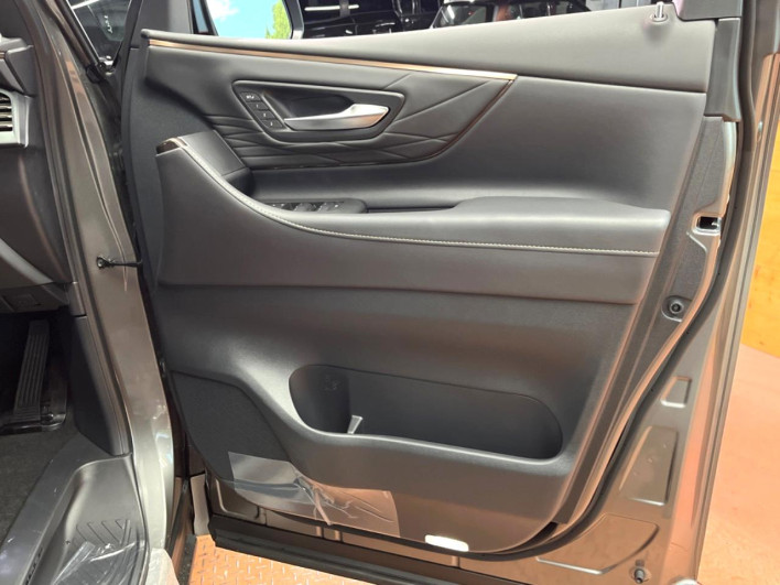 2026 Toyota Vellfire Hybrid 6AA-AAHH40W (UW-69f80cd23bbcf)[26]