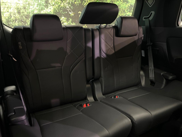 2026 Toyota Vellfire Hybrid 6AA-AAHH40W (UW-69f80cd23bbcf)[12]