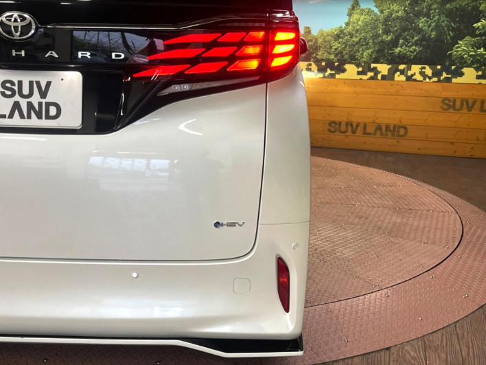 2024 Toyota Alphard Hybrid 6AA-AAHH40W (UW-69f80cd27b3c8)[5]