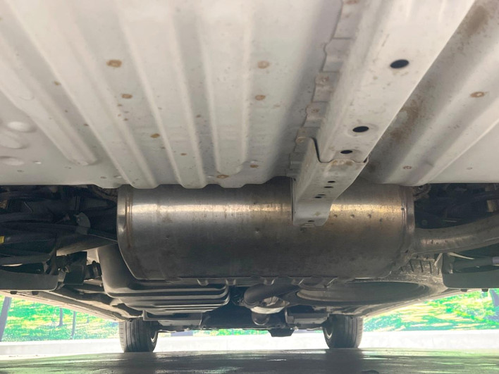 2009 Toyota Estima DBA-ACR50W (UW-69f80cd3b5b02)[7]
