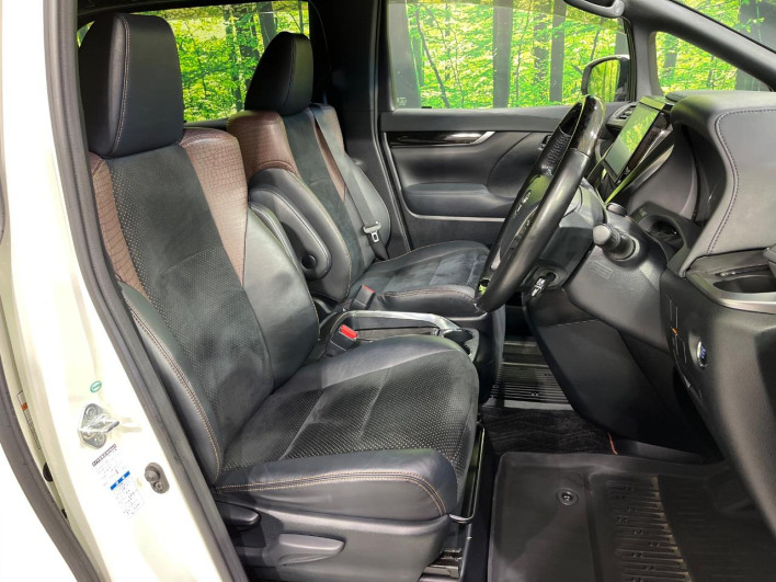 2018 Toyota Alphard DBA-AGH35W (UW-69f80cdab9f0e)[27]