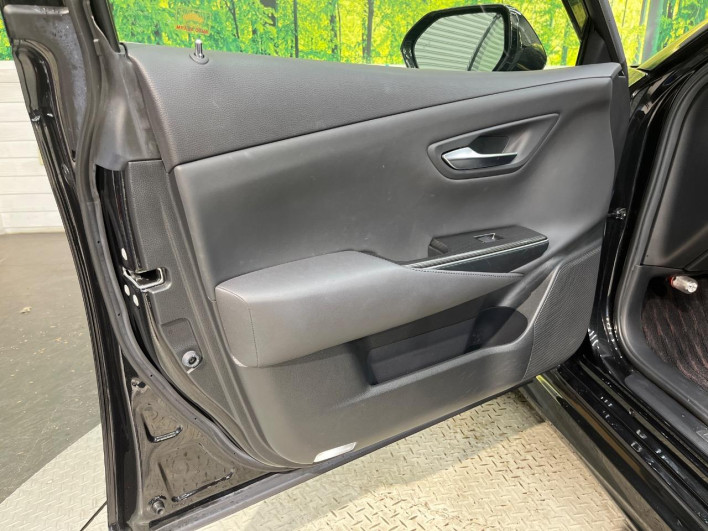 2021 Toyota Crown Hybrid 6AA-AZSH20 (UW-69f80cea530a7)[16]