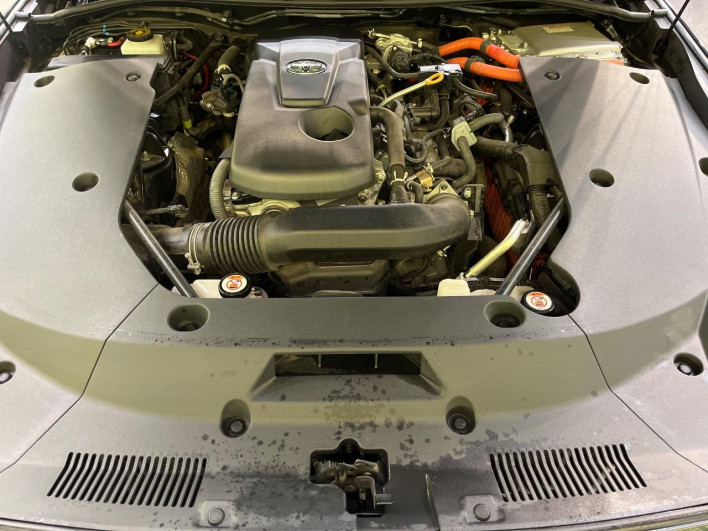 2021 Toyota Crown Hybrid 6AA-AZSH20 (UW-69f80cea530a7)[15]