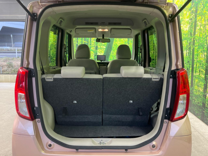 2014 Mitsubishi eK Space DBA-B11A (UW-69f80cec4fa9d)[12]
