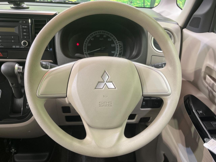 2014 Mitsubishi eK Space DBA-B11A (UW-69f80cec4fa9d)[28]
