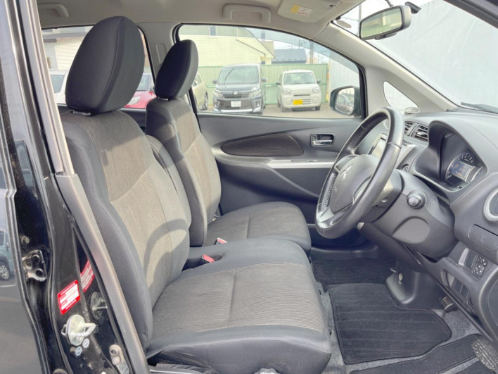 2014 Mitsubishi ek Custom DBA-B11W (UW-69f80ced3474b)[19]