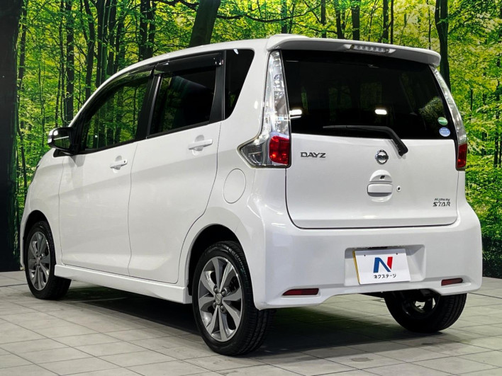 2014 Nissan Days DBA-B21W (UW-69f80cf1723f6)[18]
