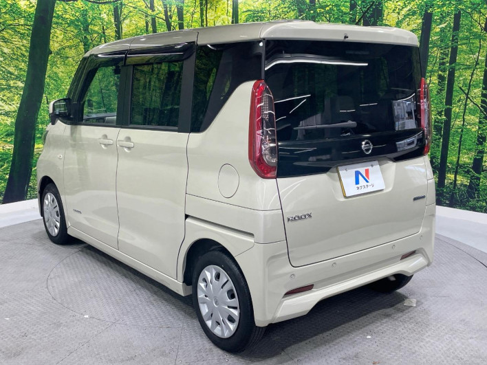 2022 Nissan Roox 5AA-B44A (UW-69f80cf877f5f)[16]