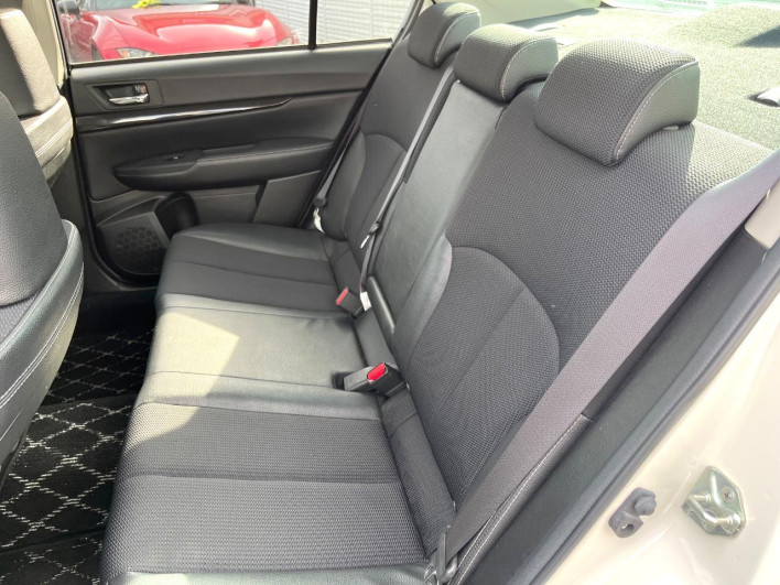 2013 Subaru Legacy B4 DBA-BMM (UW-69f80cffbb525)[12]