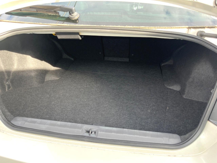 2013 Subaru Legacy B4 DBA-BMM (UW-69f80cffbb525)[9]