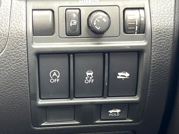 2013 Subaru Legacy B4 DBA-BMM (UW-69f80cffbb525)[29]