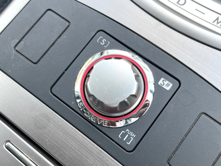 2010 Subaru Legacy Touring Wagon DBA-BR9 (UW-69f80d00cdc76)[24]