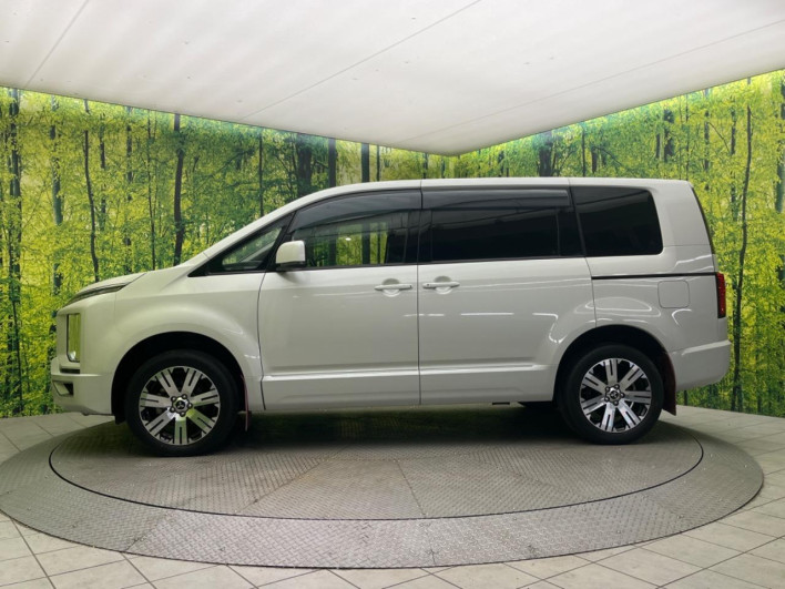 2020 Mitsubishi Delica D:5 3DA-CV1W (UW-69f80d03067fd)[28]