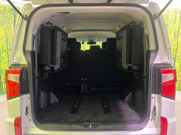 2020 Mitsubishi Delica D:5 3DA-CV1W (UW-69f80d03067fd)[17]
