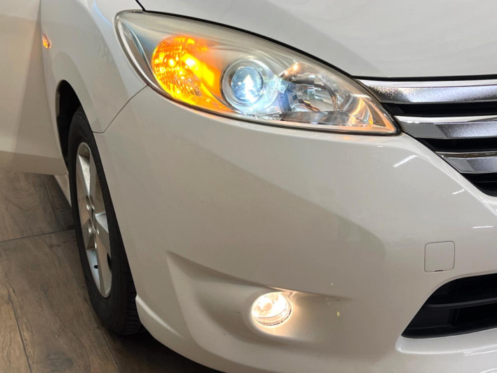 2017 Nissan La Festa DBA-CWFFWN (UW-69f80d044ea42)[25]