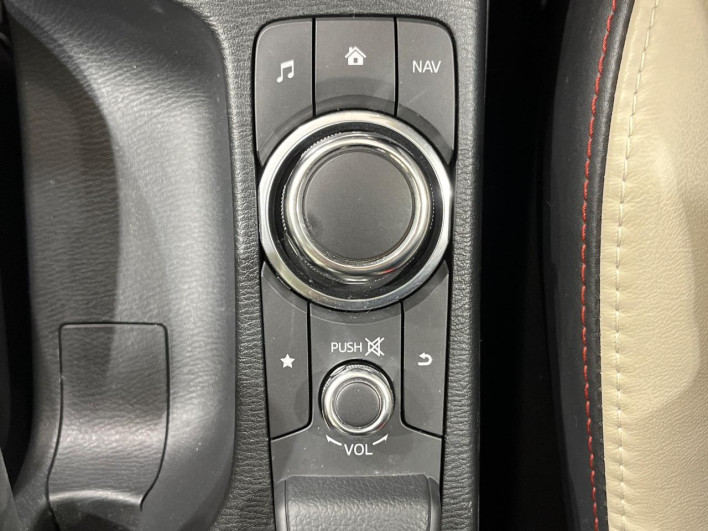 2015 Mazda Demio LDA-DJ5AS (UW-69f80d0708d3c)[27]