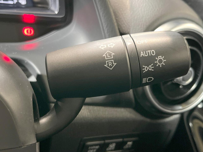 2019 Mazda Demio 6BA-DJLFS (UW-69f80d08573d1)[24]