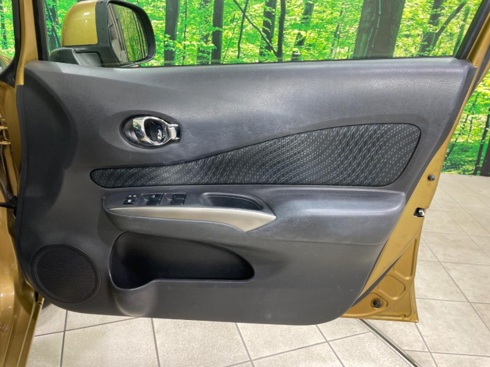 2013 Nissan Note DBA-E12 (UW-69f80d0bac3c9)[21]