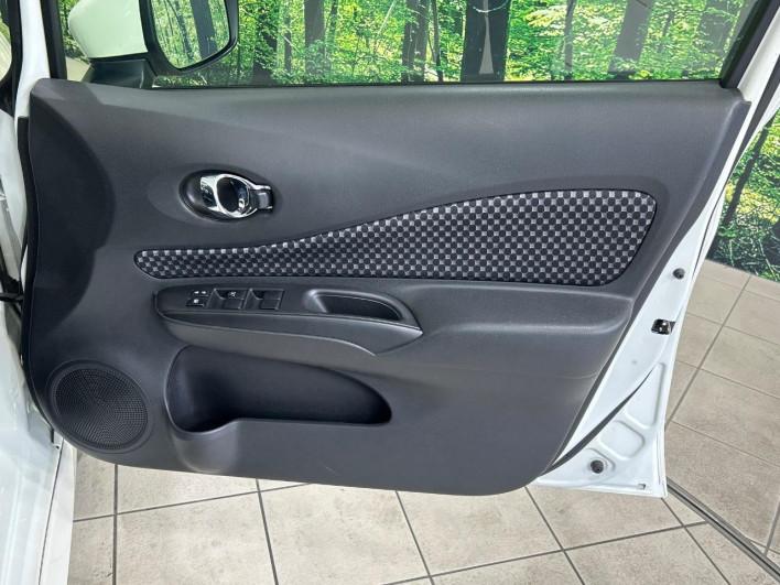2016 Nissan Note DBA-E12 (UW-69f80d0c50dcb)[26]