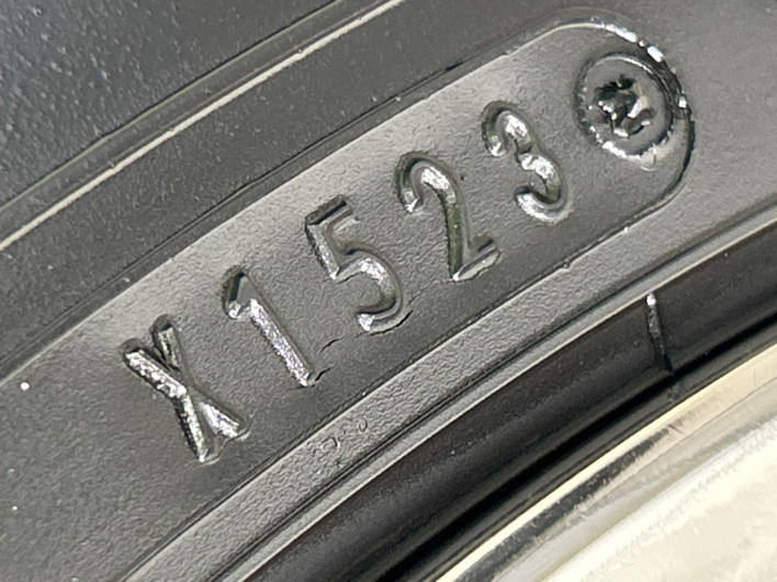 2016 Nissan Note DBA-E12 (UW-69f80d0c50dcb)[11]