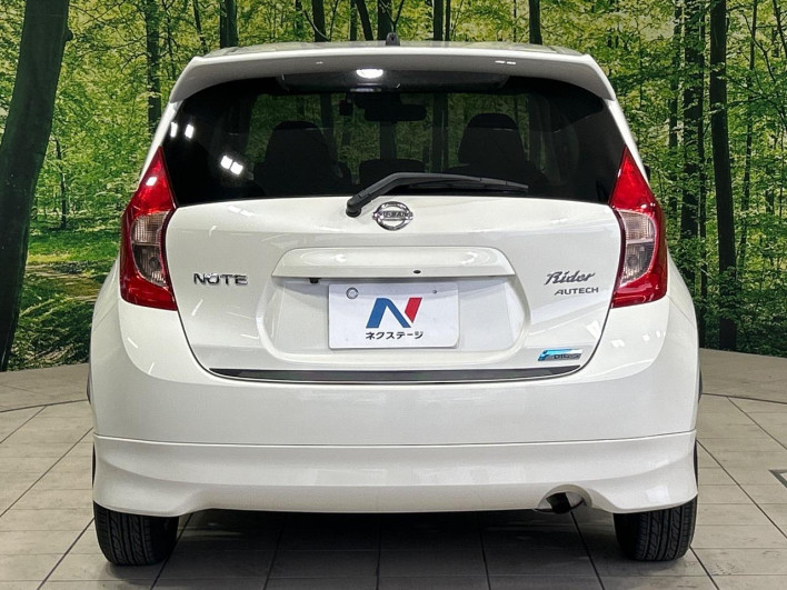 2016 Nissan Note DBA-E12 (UW-69f80d0c50dcb)[21]