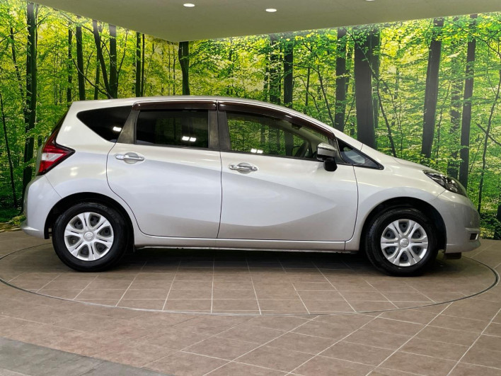 2017 Nissan Note DBA-E12 (UW-69f80d0d0ff2c)[21]