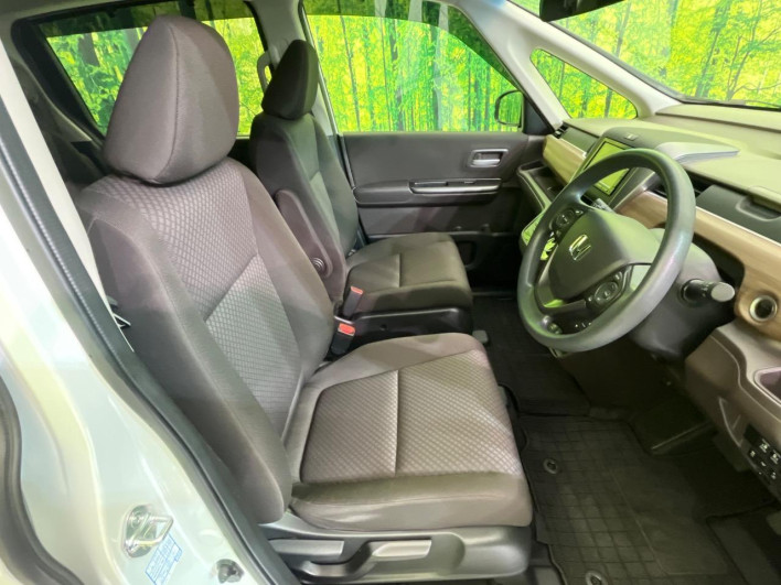 2020 Honda Freed hybrid 6AA-GB7 (UW-69f80d169005e)[27]