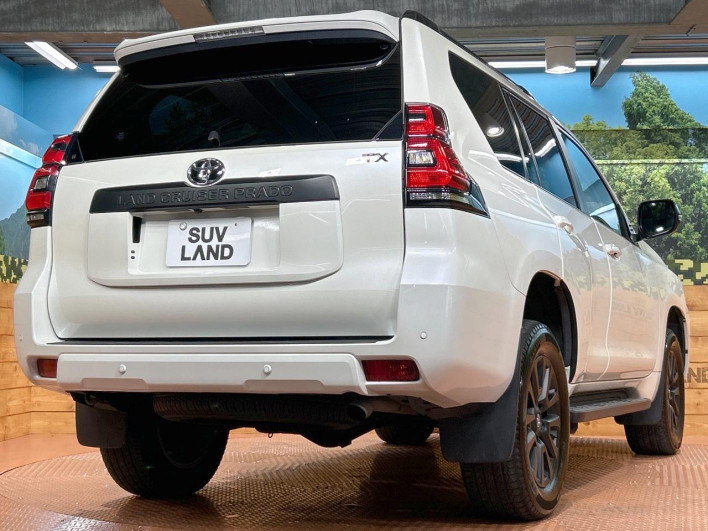 2023 Toyota Land Cruiser Prado 3DA-GDJ150W (UW-69f80d191428d)[16]