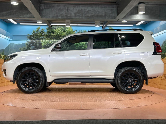 2023 Toyota Land Cruiser Prado 3DA-GDJ150W (UW-69f80d191428d)[13]