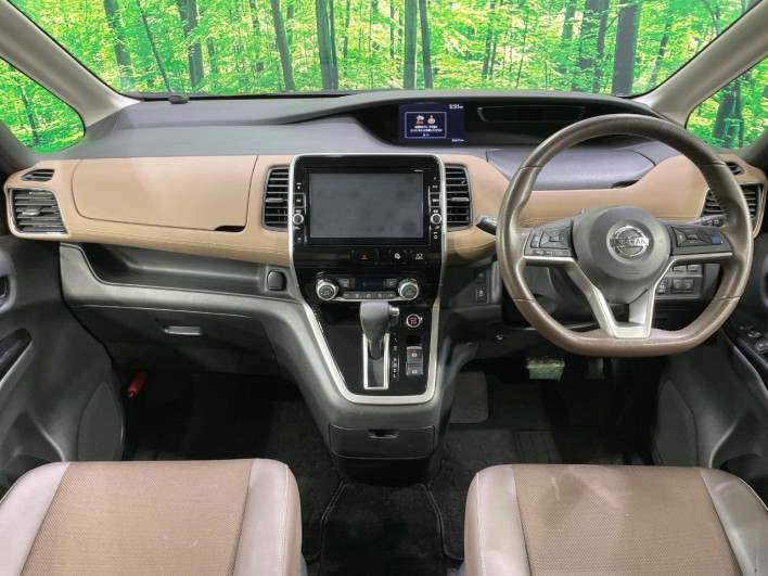 2016 Nissan Serena DAA-GFC27 (UW-69f80d1ba3ffc)[21]