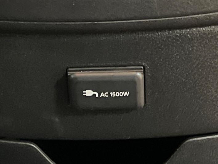 2023 Nissan Serena 6AA-GFC28 (UW-69f80d1e9721b)[16]