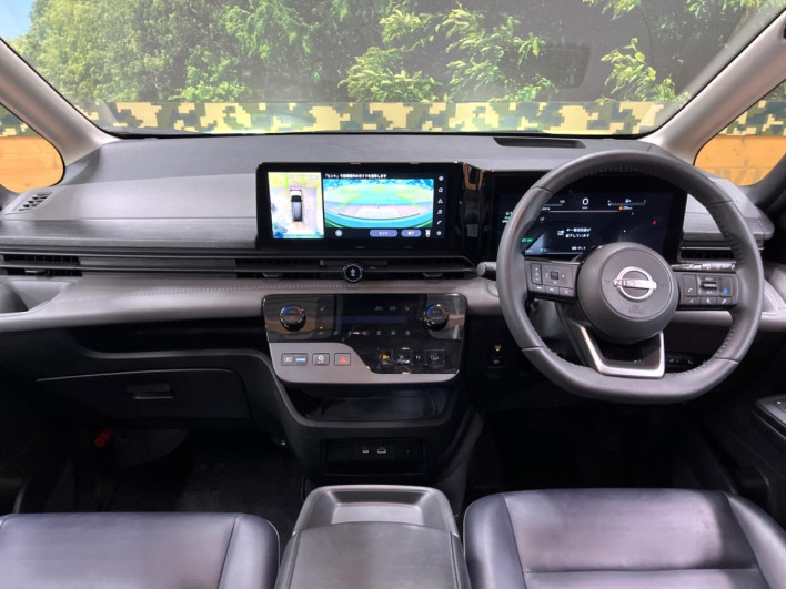 2023 Nissan Serena 6AA-GFC28 (UW-69f80d1e9721b)[17]