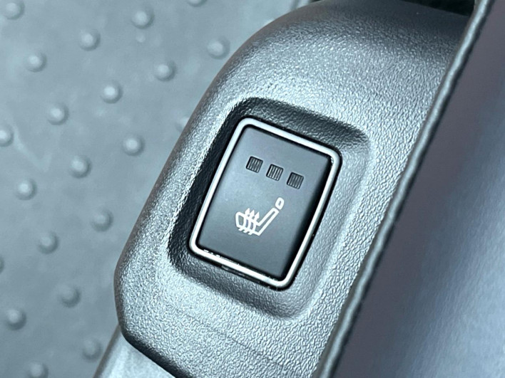 2023 Nissan Serena 6AA-GFC28 (UW-69f80d1e9721b)[21]