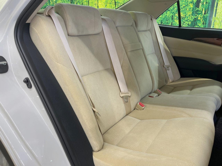 2014 Toyota Crown DBA-GRS210 (UW-69f80d274ec5a)[18]
