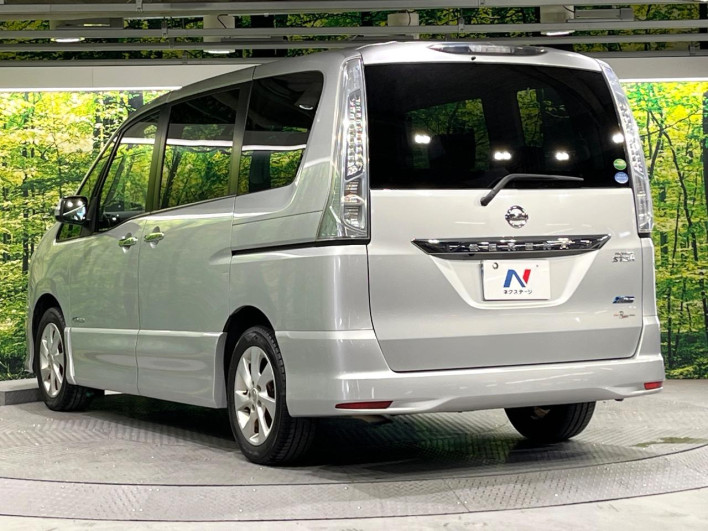 2013 Nissan Serena DAA-HFC26 (UW-69f80d3233220)[11]