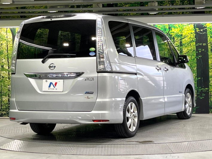 2013 Nissan Serena DAA-HFC26 (UW-69f80d3233220)[9]
