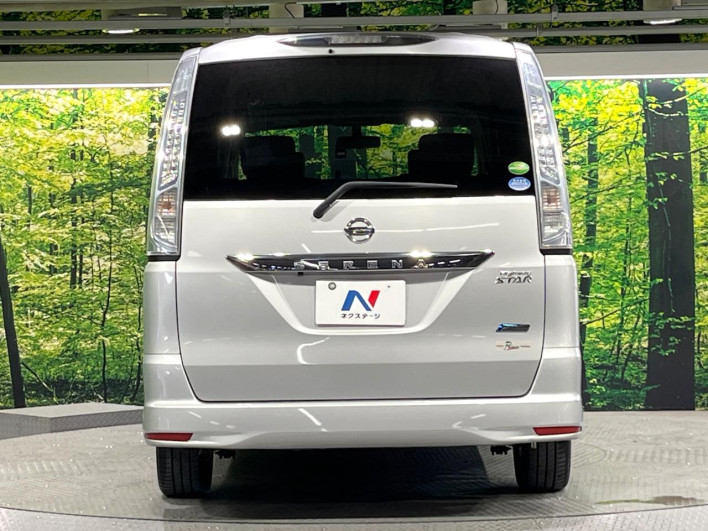 2013 Nissan Serena DAA-HFC26 (UW-69f80d3233220)[10]