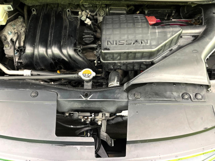 2014 Nissan Serena DAA-HFC26 (UW-69f80d32def84)[4]