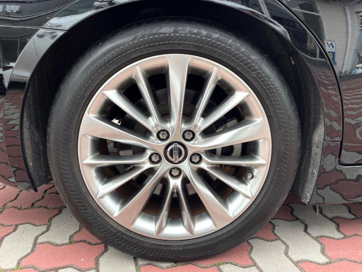 2020 Nissan Skyline DAA-HV37 (UW-69f80d385f83f)[17]