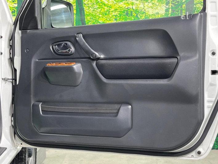 2012 Suzuki Jimny ABA-JB23W (UW-69f80d3916811)[10]