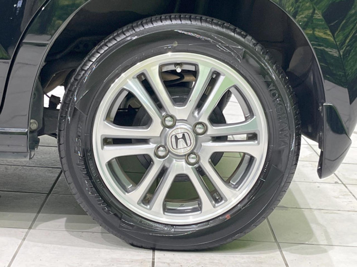 2013 Honda N-BOX DBA-JF1 (UW-69f80d3ea6b90)[22]