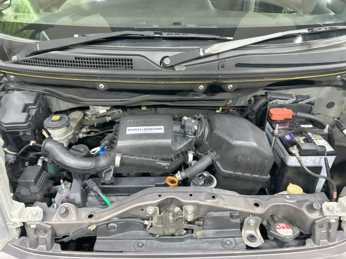 2014 Honda N-BOX DBA-JF1 (UW-69f80d40704e0)[4]