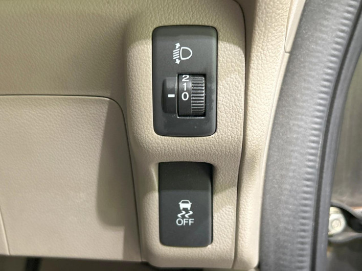 2014 Honda N-BOX DBA-JF1 (UW-69f80d40704e0)[16]