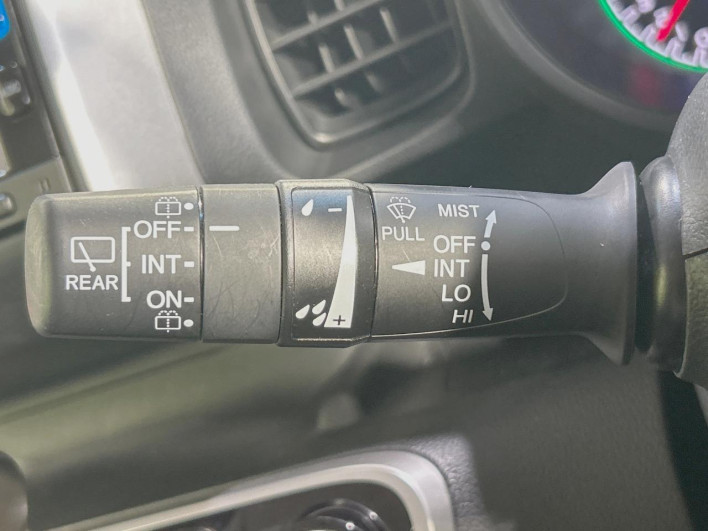 2015 Honda N-BOX DBA-JF1 (UW-69f80d4144834)[29]