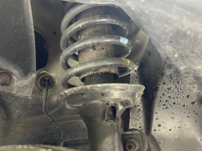 2016 Honda N-BOX DBA-JF1 (UW-69f80d42b2410)[10]