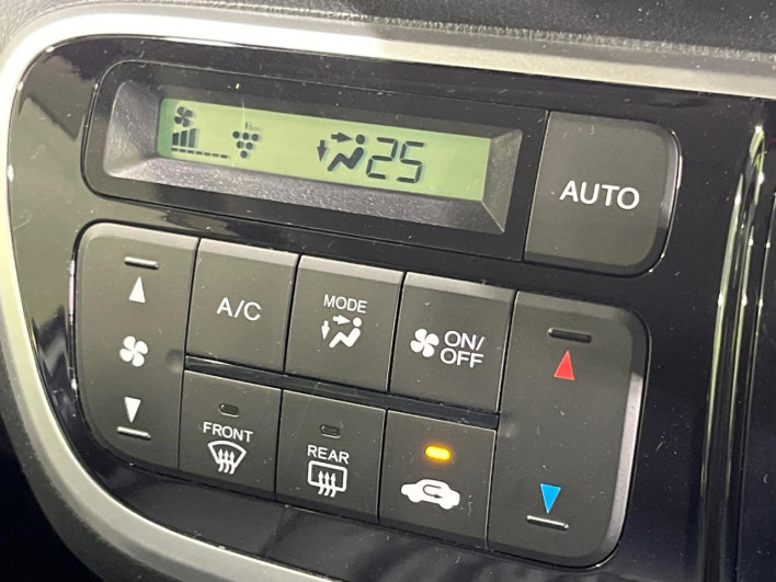 2016 Honda N-BOX DBA-JF1 (UW-69f80d42eccfa)[10]