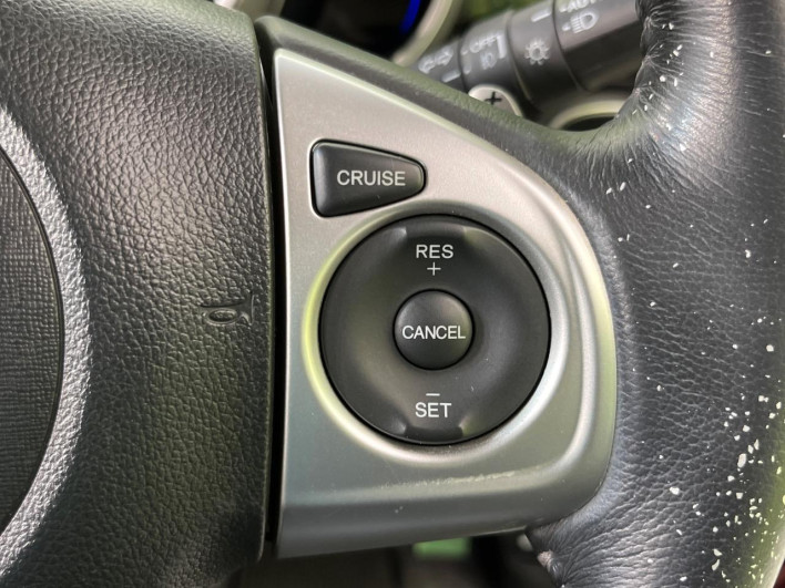 2016 Honda N-BOX CUSTOM DBA-JF1 (UW-69f80d458fcbd)[14]