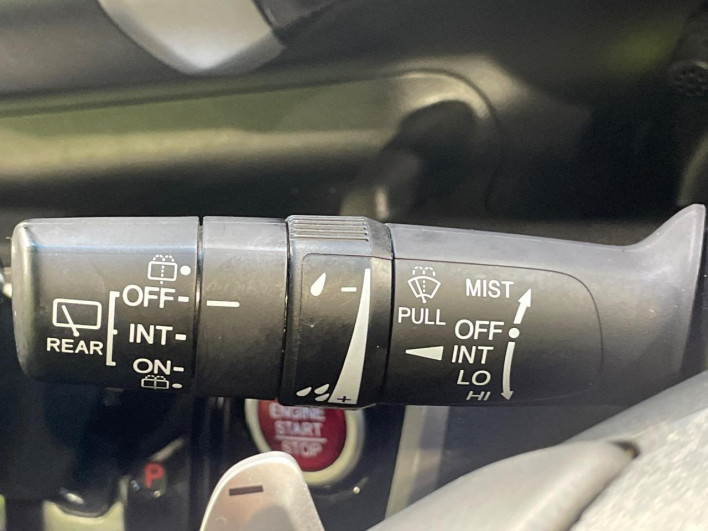2014 Honda N-BOX+ Custom DBA-JF1 (UW-69f80d45aa9ba)[27]