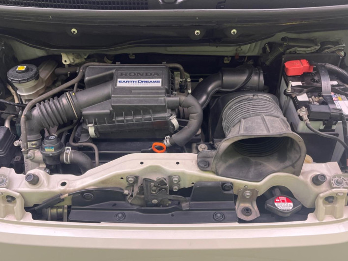 2015 Honda N-BOX Slash DBA-JF1 (UW-69f80d45bb7d2)[4]